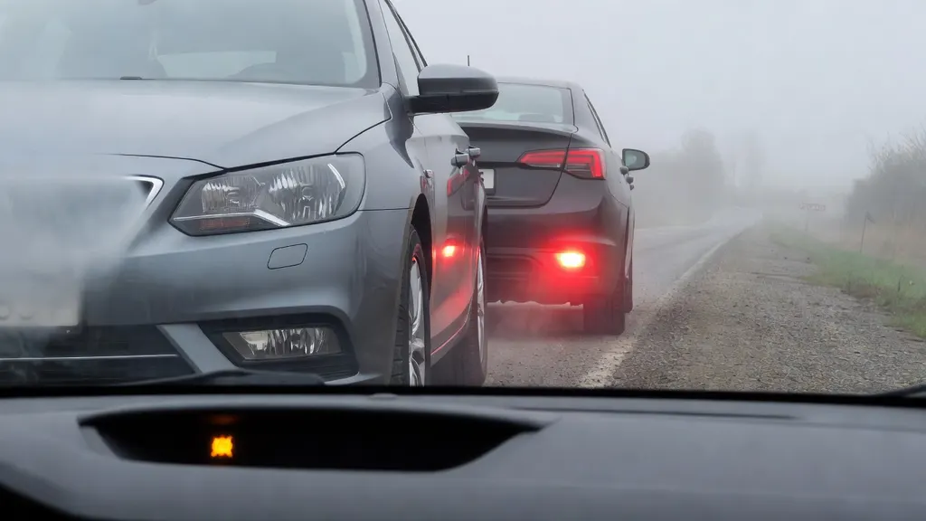Jak włączyć światła przeciwmgielne?